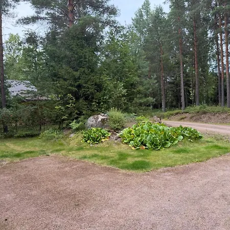 Lena Villa